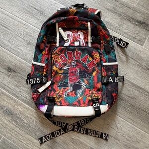 Aolida 1975 Limited Edition Bulls
23 Jordan Backpack Rare Carry
On Travel Stain
